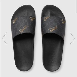 Gucci GG tiger slides!